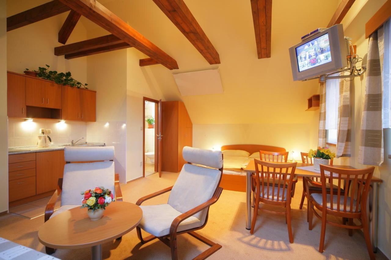 Apartmany Mlyn Rokytnice nad Jizerou Exterior foto